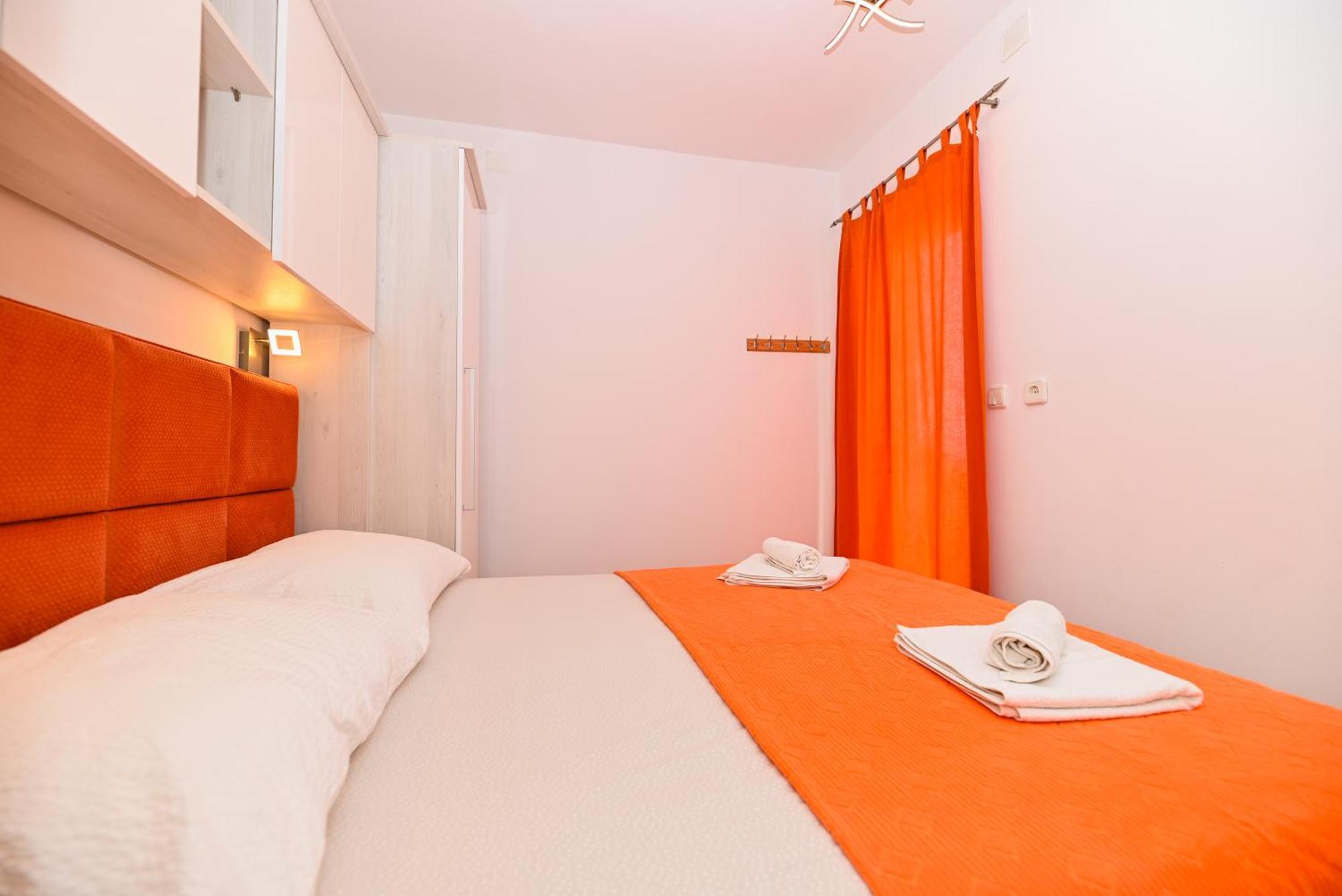 Vila Tatinja Trogir Exterior photo